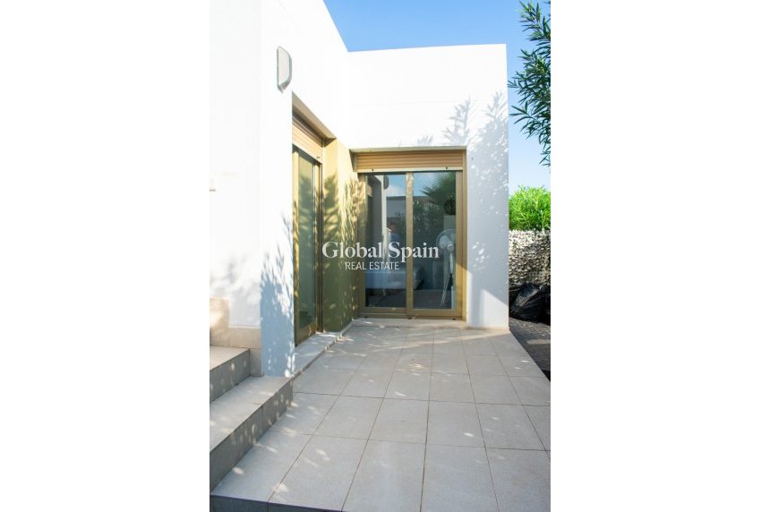 Revente - Villa indépendante -
VISTABELLA GOLF