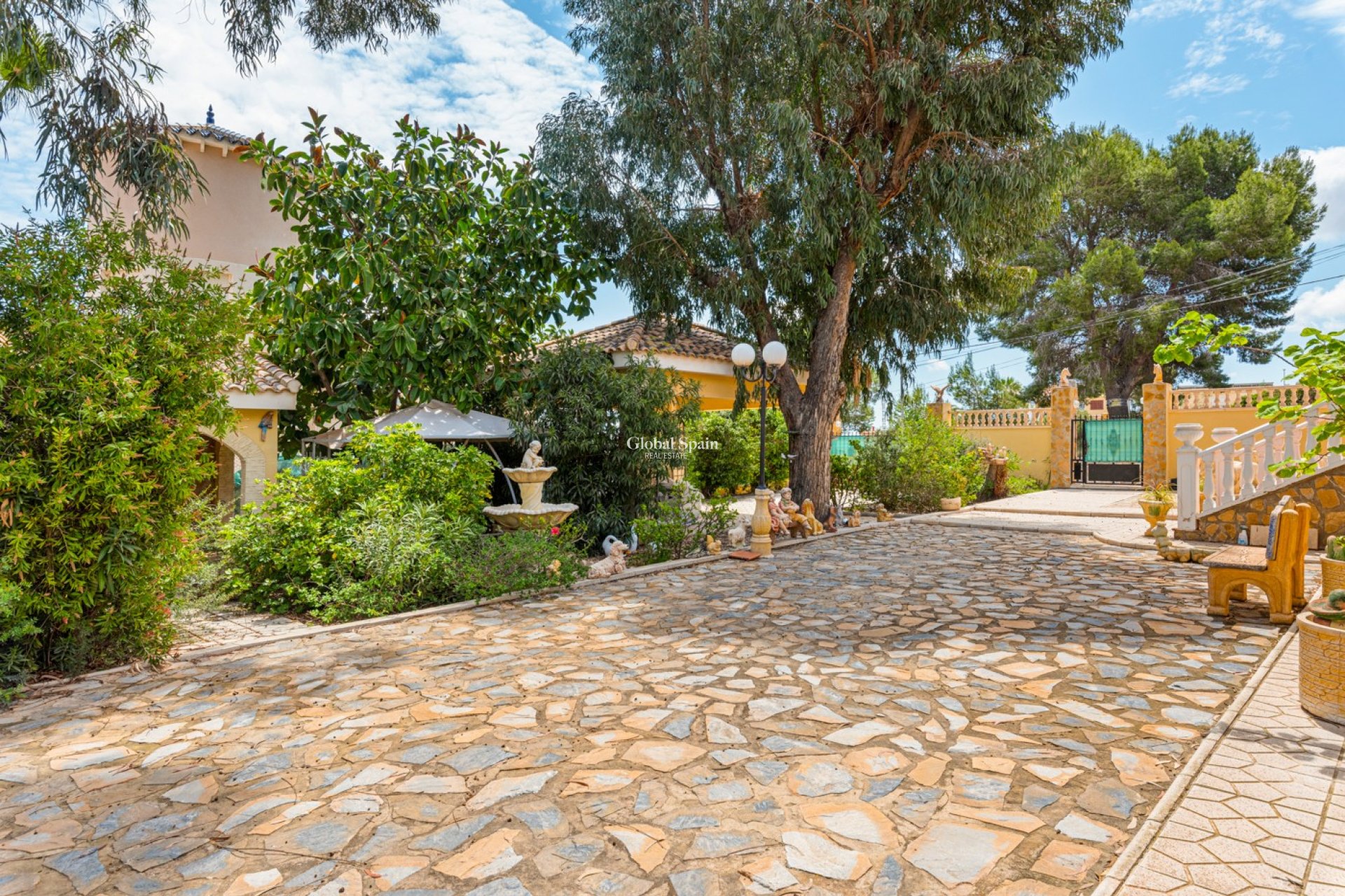 Revente - VILLA -
JACARILLA - Inland