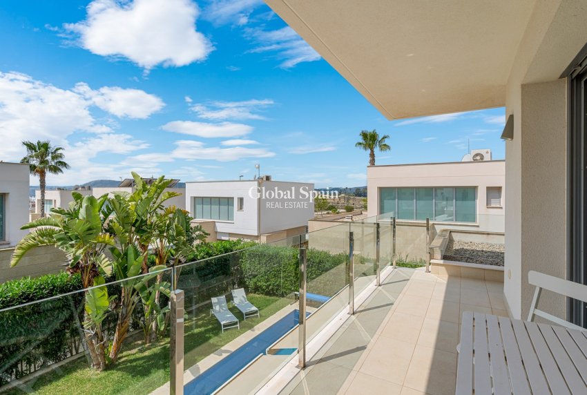 Revente - VILLA -
JACARILLA - Inland