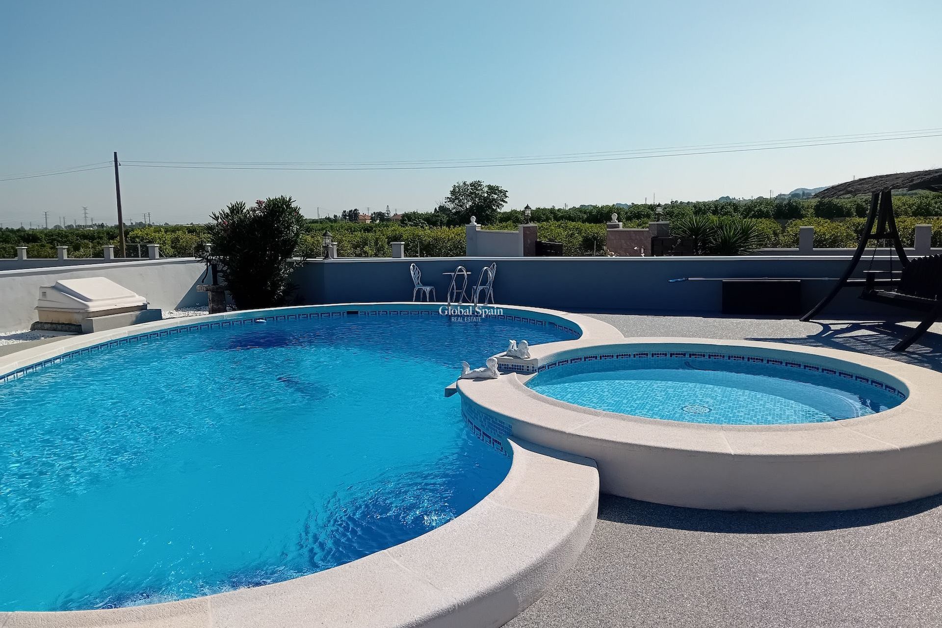 Revente - Villa -
Jacarilla