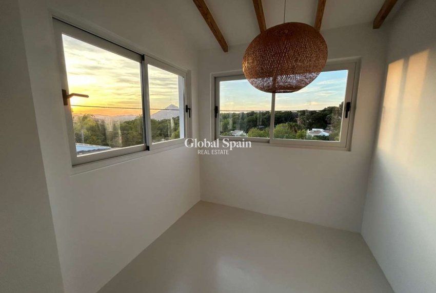 Revente - VILLA -
JÁVEA - Costa Blanca