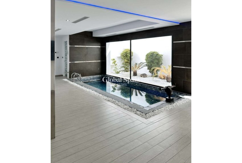 Revente - VILLA -
JÁVEA - Costa Blanca