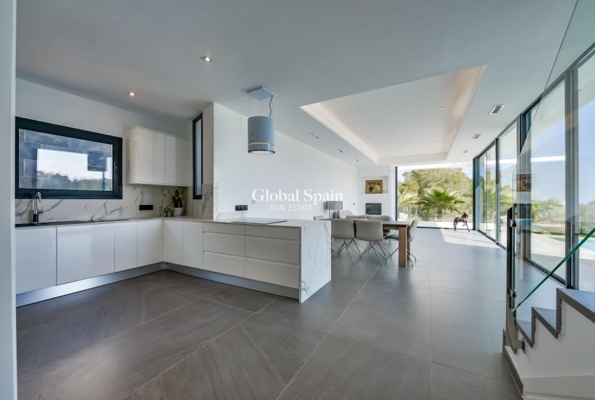 Revente - VILLA -
JÁVEA - Costa Blanca