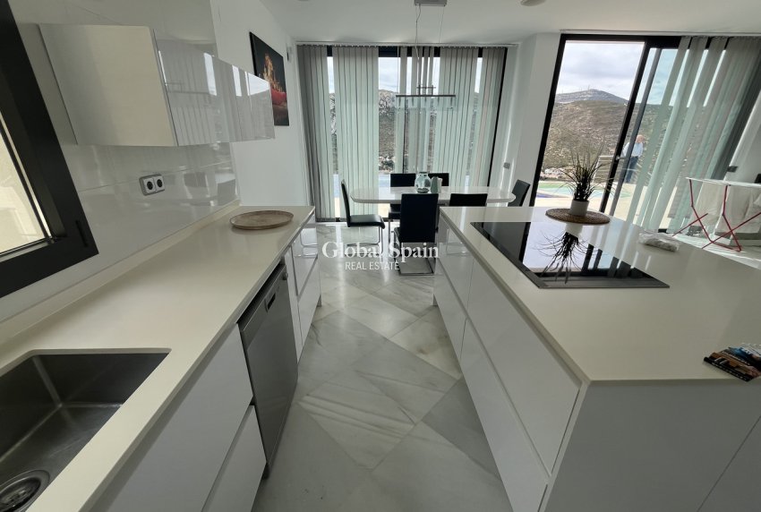 Revente - VILLA -
JÁVEA - Costa Blanca