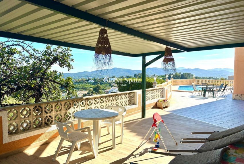 Revente - VILLA -
JÁVEA - Costa Blanca