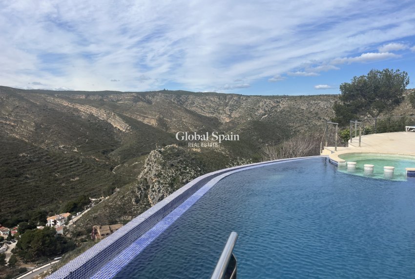 Revente - VILLA -
JÁVEA - Costa Blanca