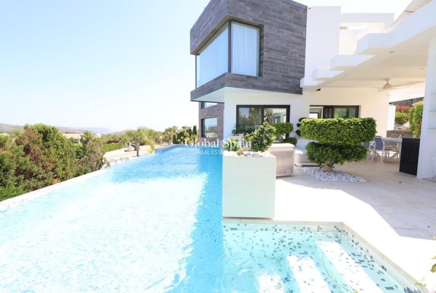 Revente - VILLA -
JÁVEA - Costa Blanca
