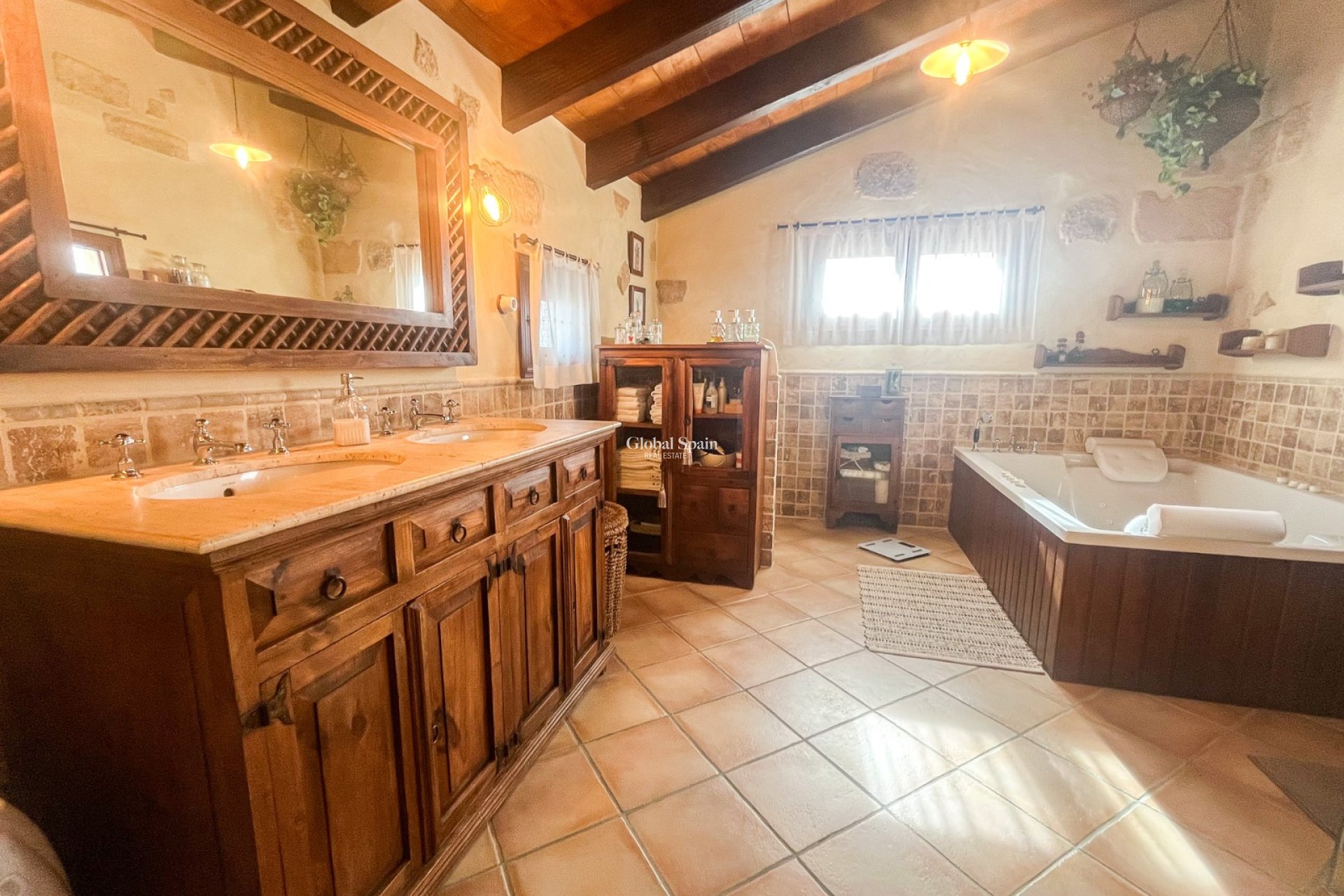 Revente - VILLA -
JÁVEA