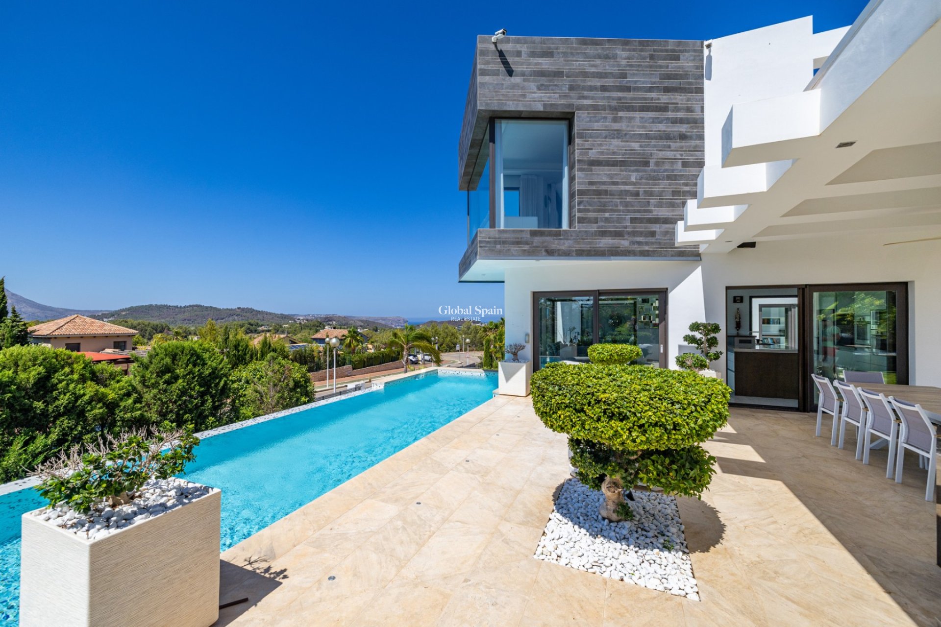 Revente - VILLA -
JÁVEA