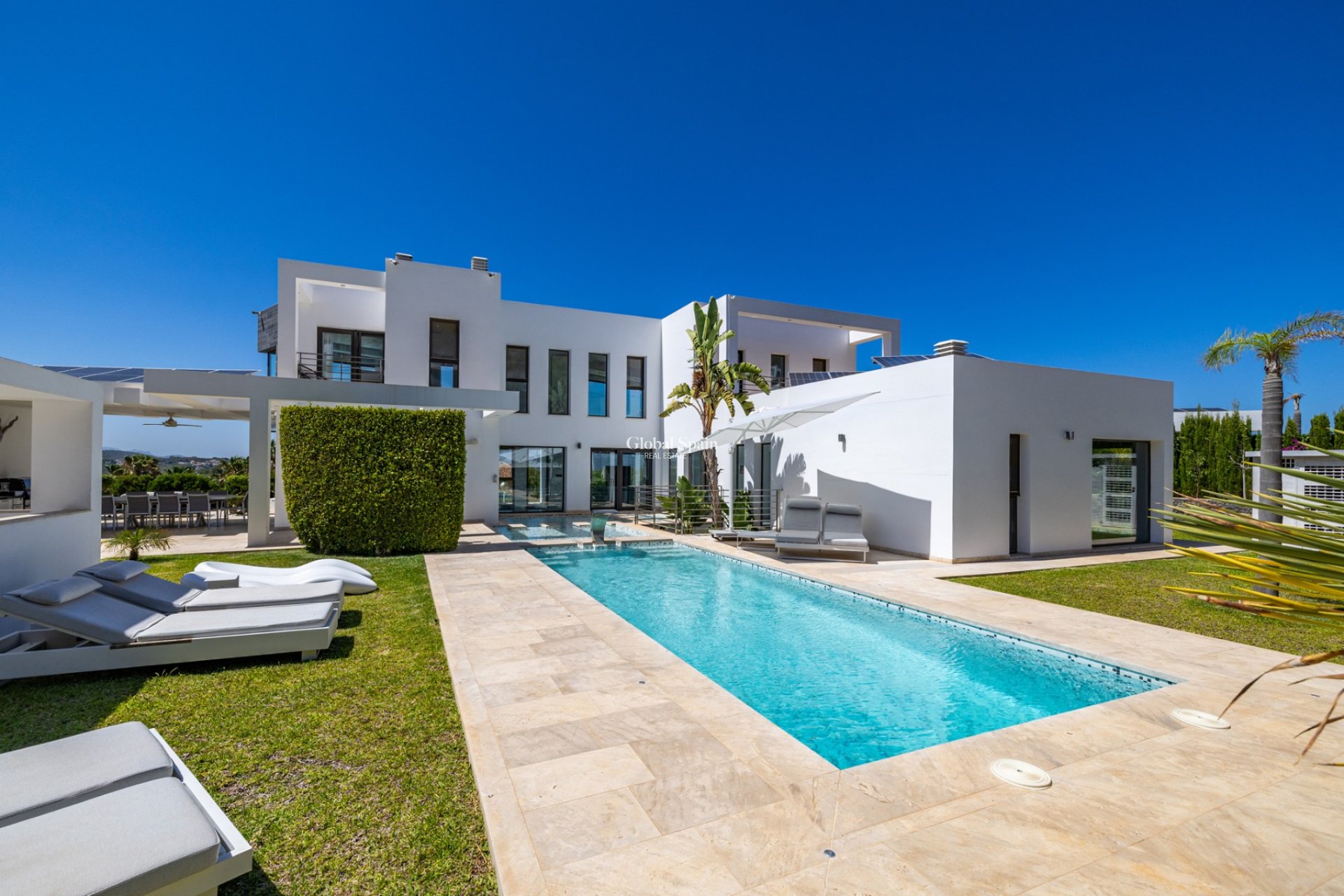 Revente - VILLA -
JÁVEA
