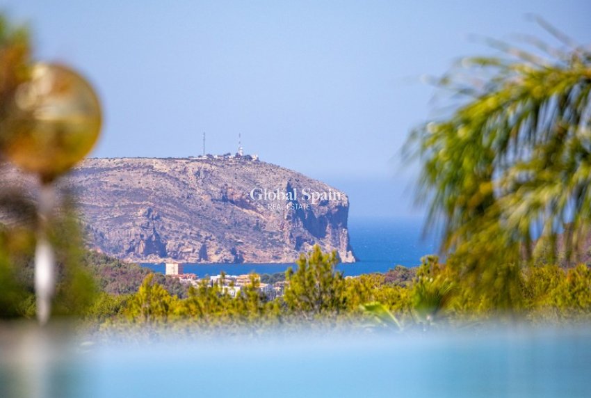 Revente - VILLA -
JÁVEA