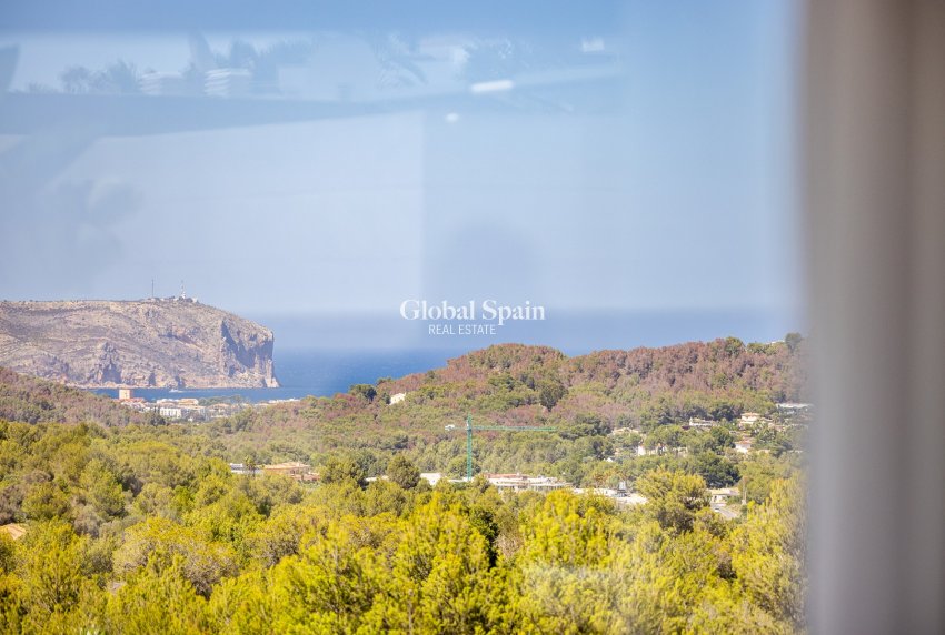 Revente - VILLA -
JÁVEA