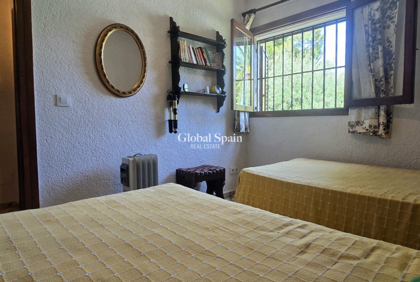 Revente - VILLA -
JÁVEA