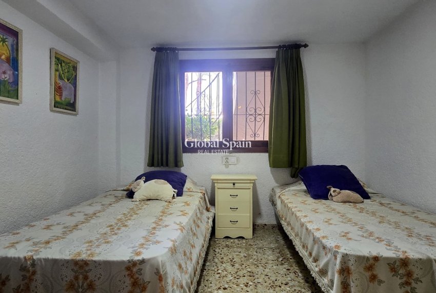 Revente - VILLA -
JÁVEA