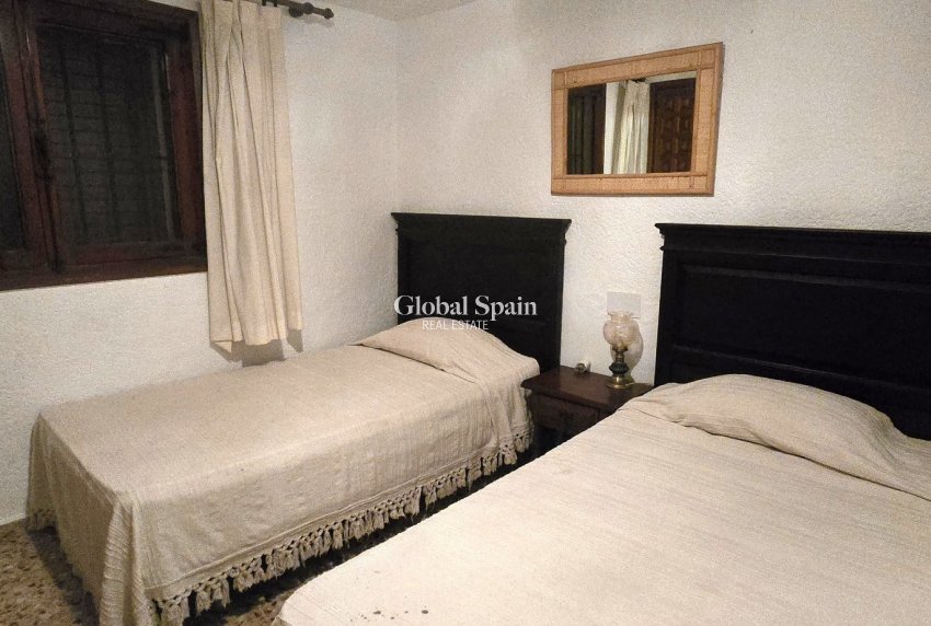 Revente - VILLA -
JÁVEA