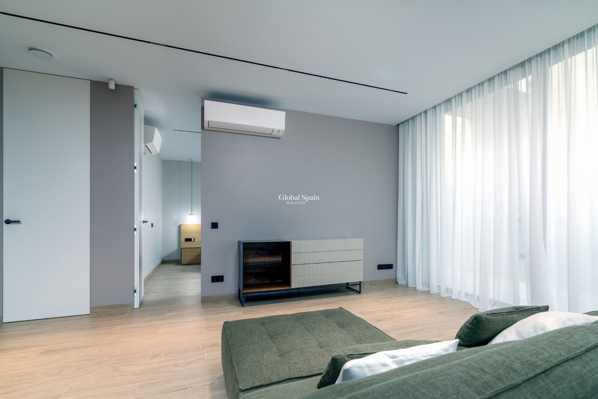 Revente - VILLA -
L'ALBIR - center