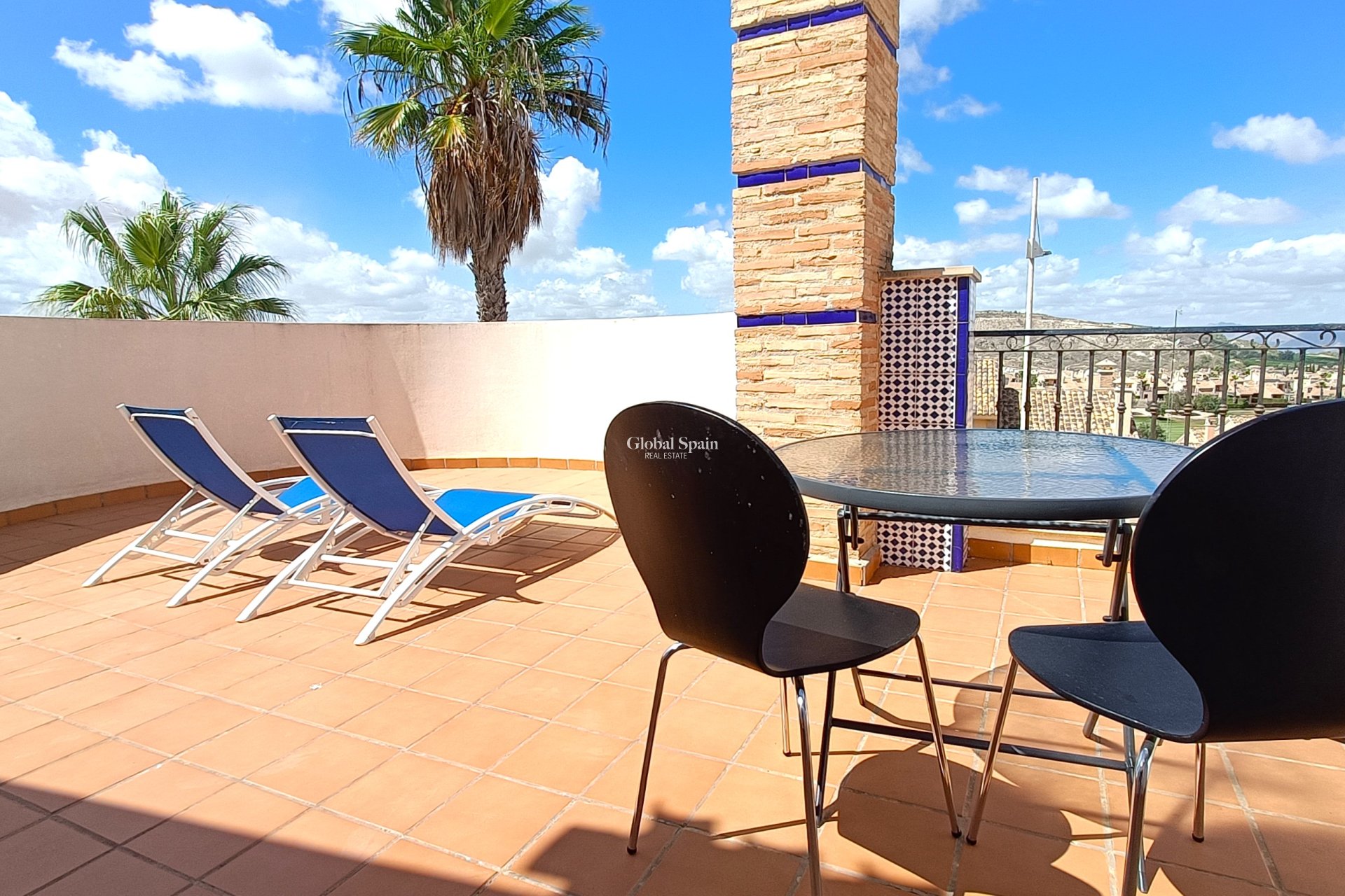 Revente - VILLA -
LA FINCA GOLF - Algorfa