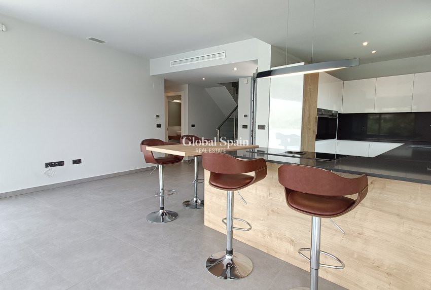 Revente - Villa -
La Finca Golf and Spa Resort