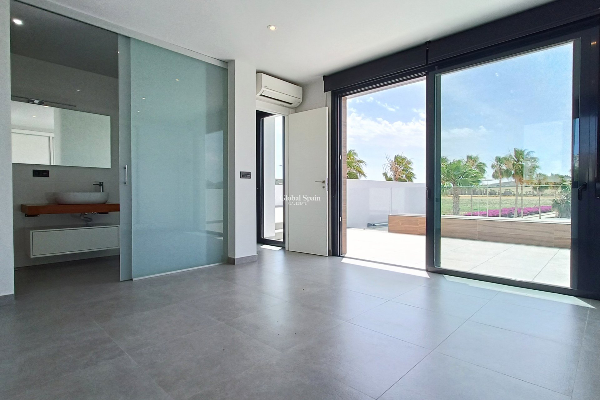 Revente - Villa -
La Finca Golf and Spa Resort