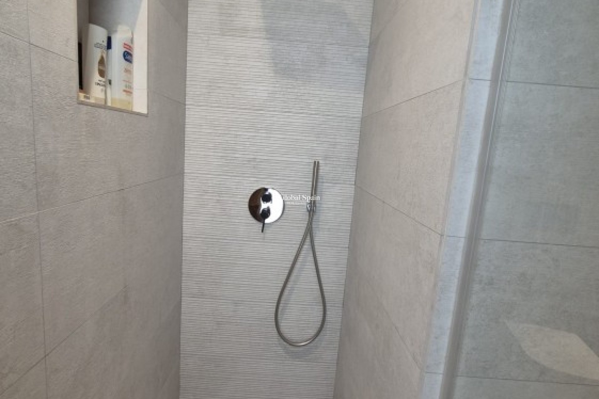 Revente - VILLA -
LA FINCA GOLF - Inland