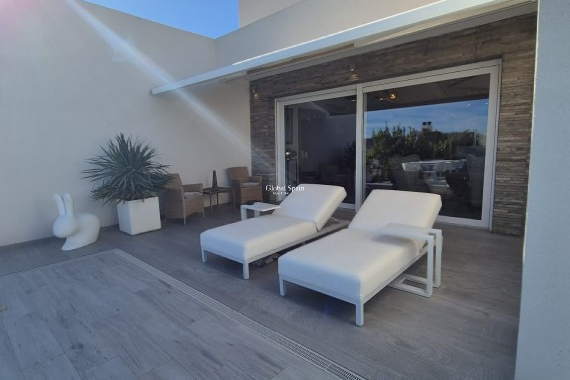 Revente - VILLA -
LA FINCA GOLF - Inland