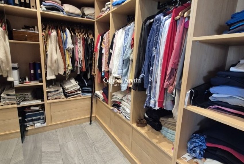 Revente - VILLA -
LA FINCA GOLF - Inland