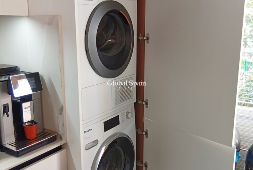 Revente - VILLA -
LA FINCA GOLF - Inland