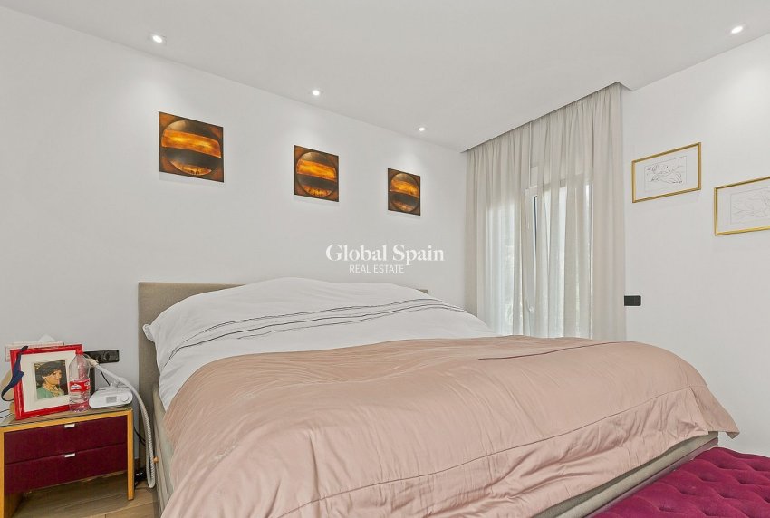 Revente - VILLA -
LA FINCA GOLF - Inland