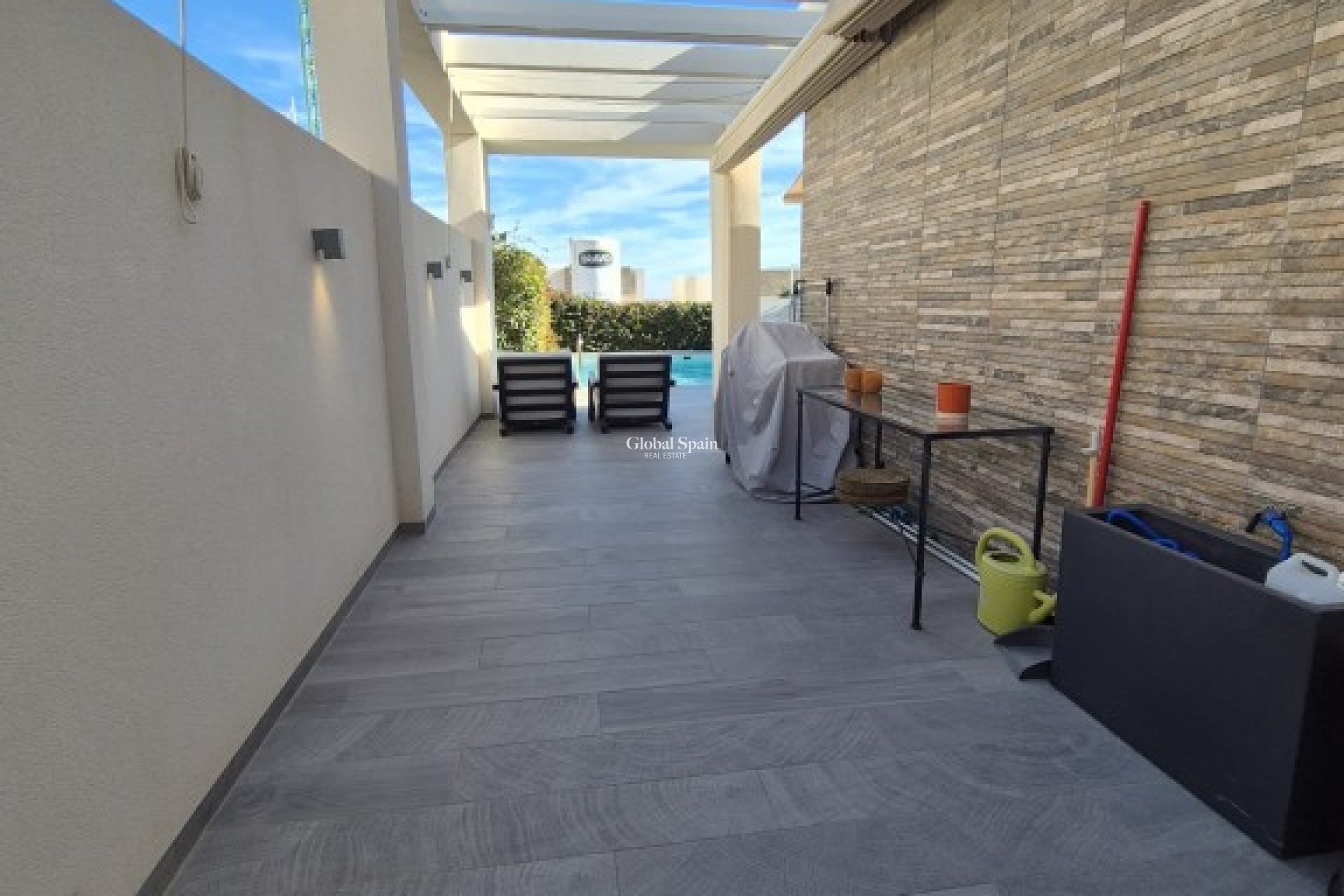 Revente - VILLA -
LA FINCA GOLF - Inland