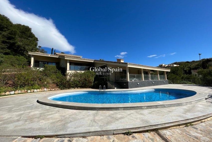 Revente - VILLA -
LA MANGA DEL MAR MENOR - Costa Calida