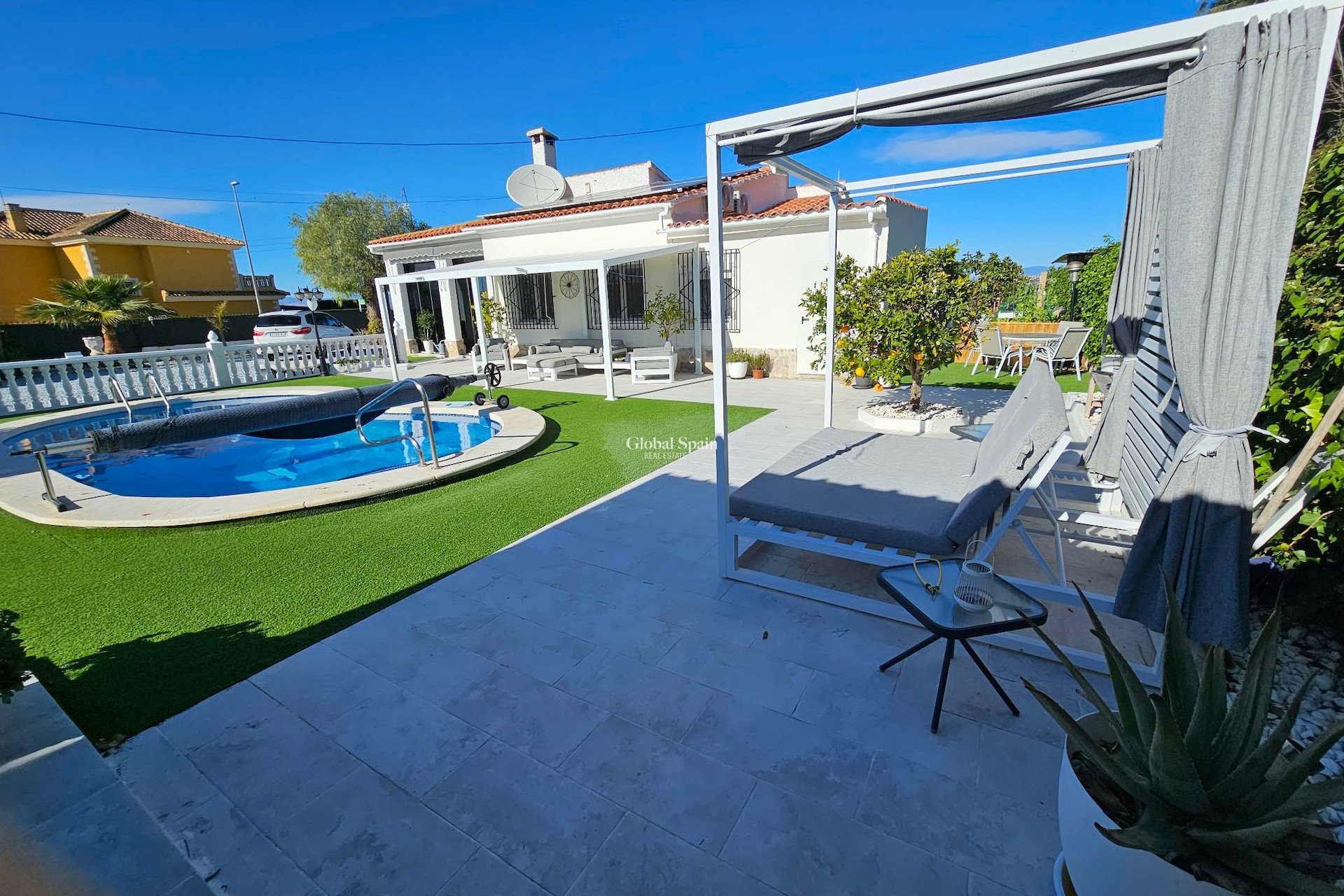 Revente - VILLA -
LA MARINA