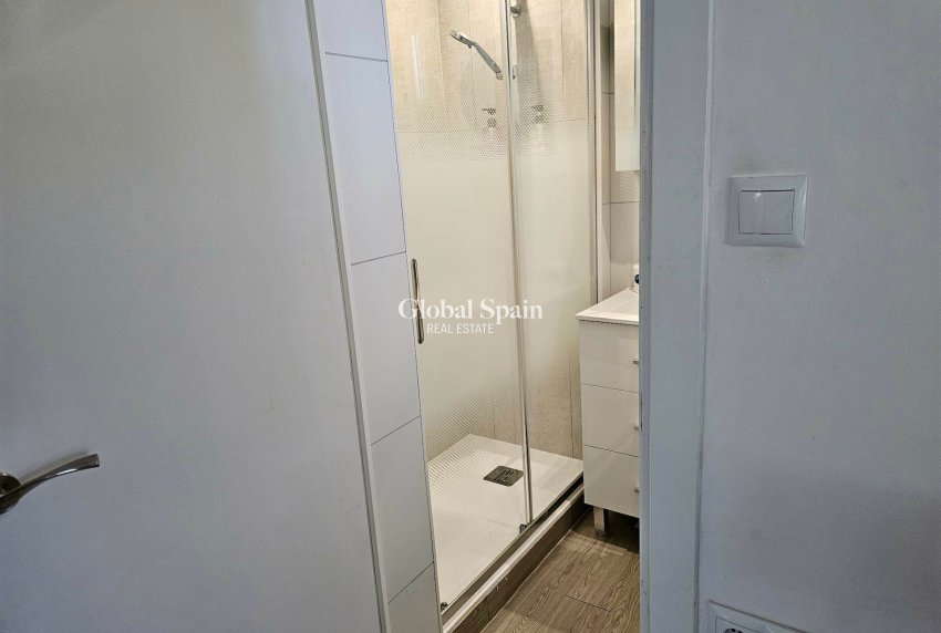 Revente - VILLA -
LA MARINA