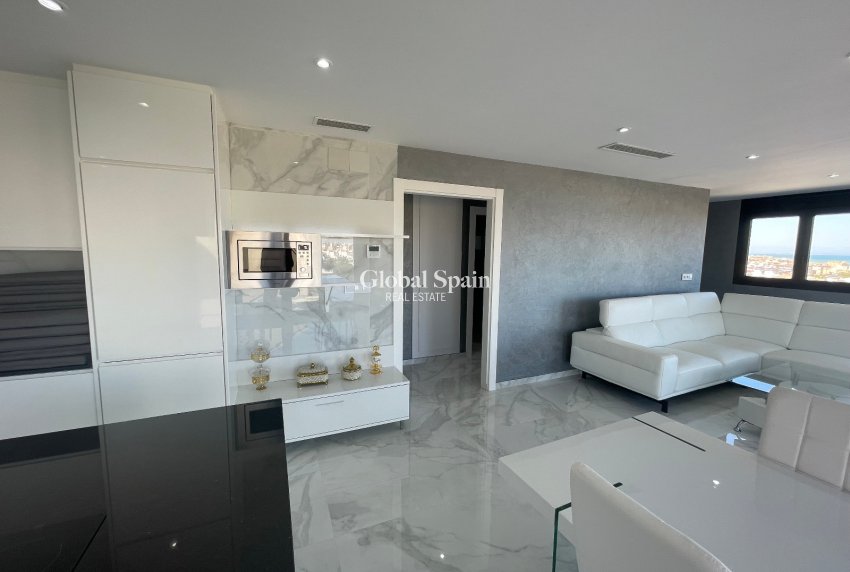 Revente - VILLA -
LA MATA - Costa Blanca