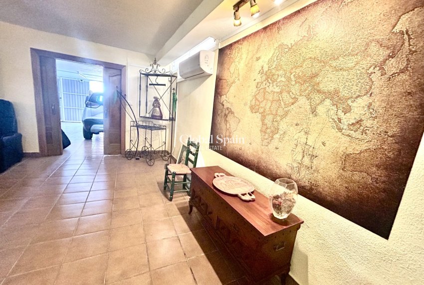 Revente - VILLA -
LA MATA - Costa Blanca