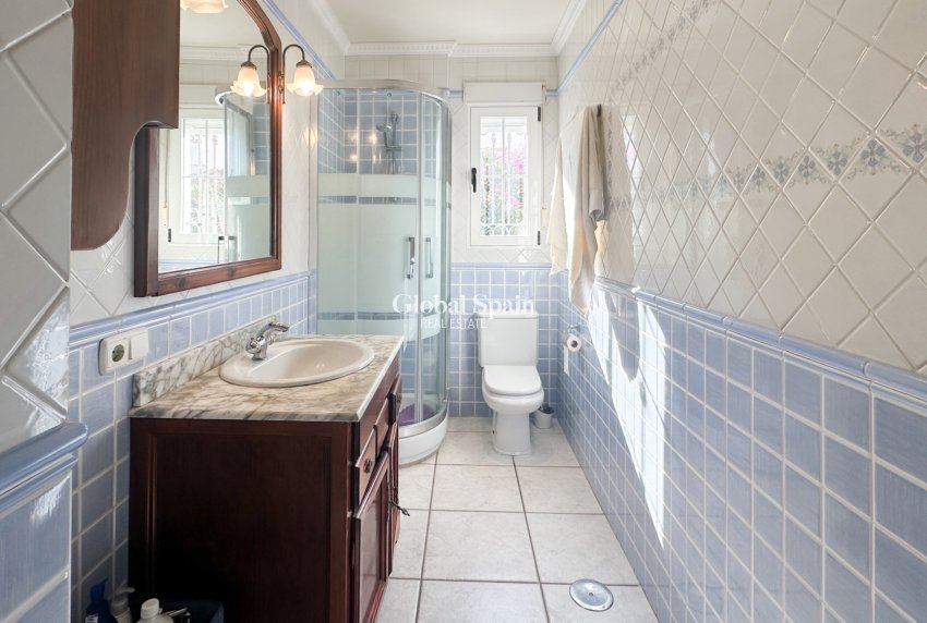 Revente - VILLA -
LA MATA - Costa Blanca