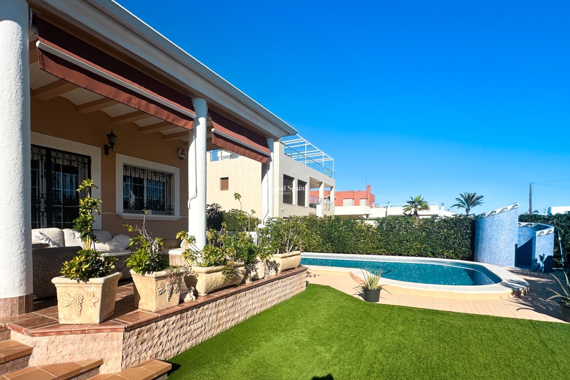Revente - VILLA -
LA MATA