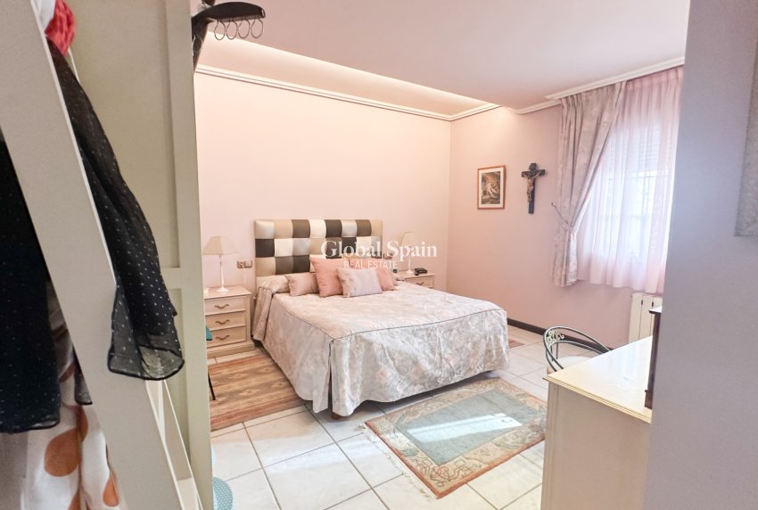 Revente - VILLA -
LA MATA