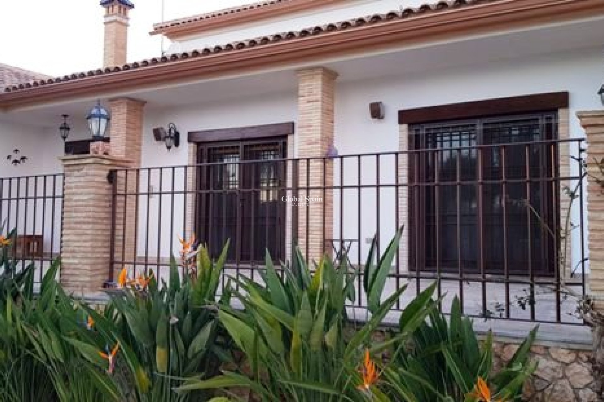 Revente - VILLA -
LA MATANZA - La Matanza