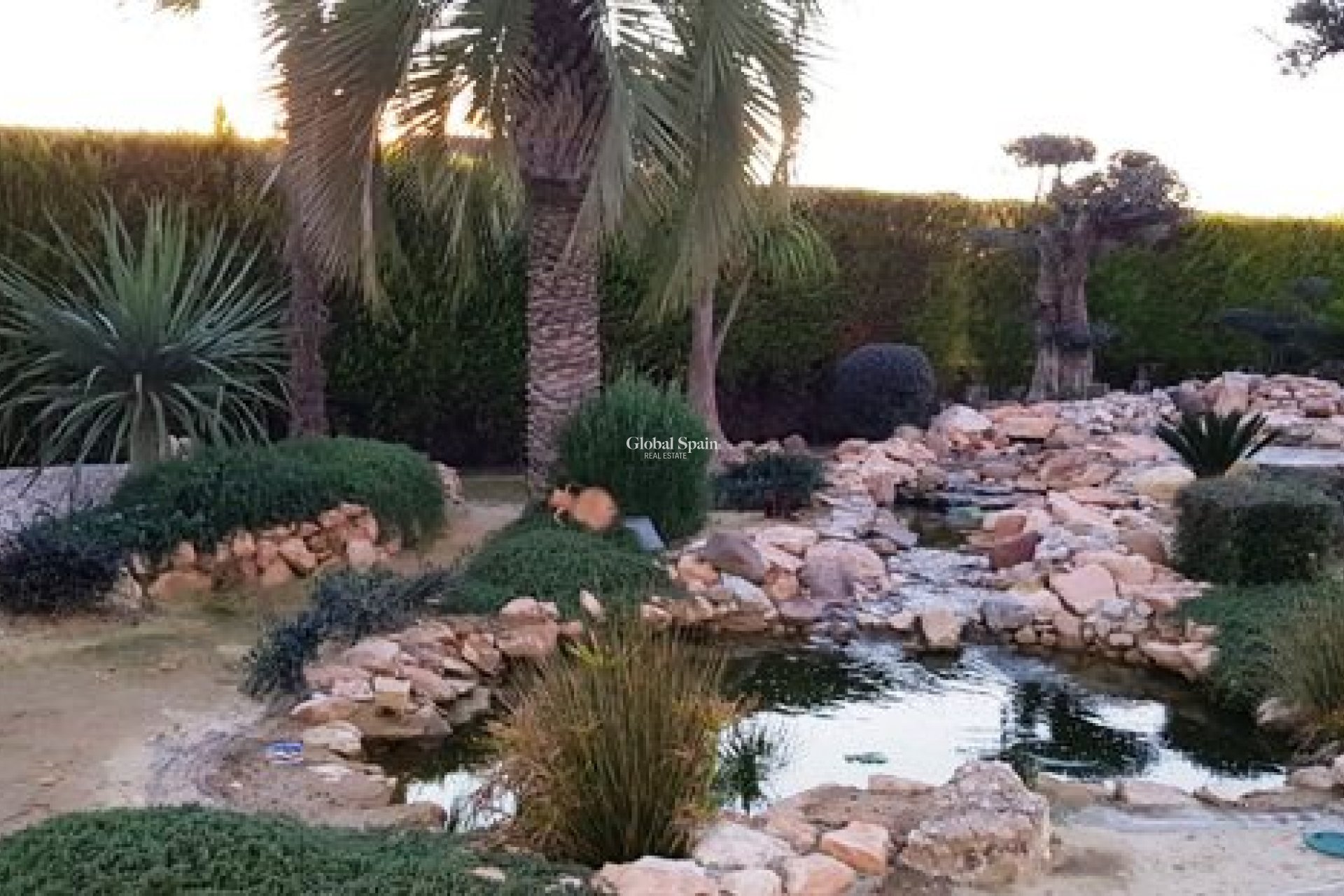 Revente - VILLA -
LA MATANZA - La Matanza