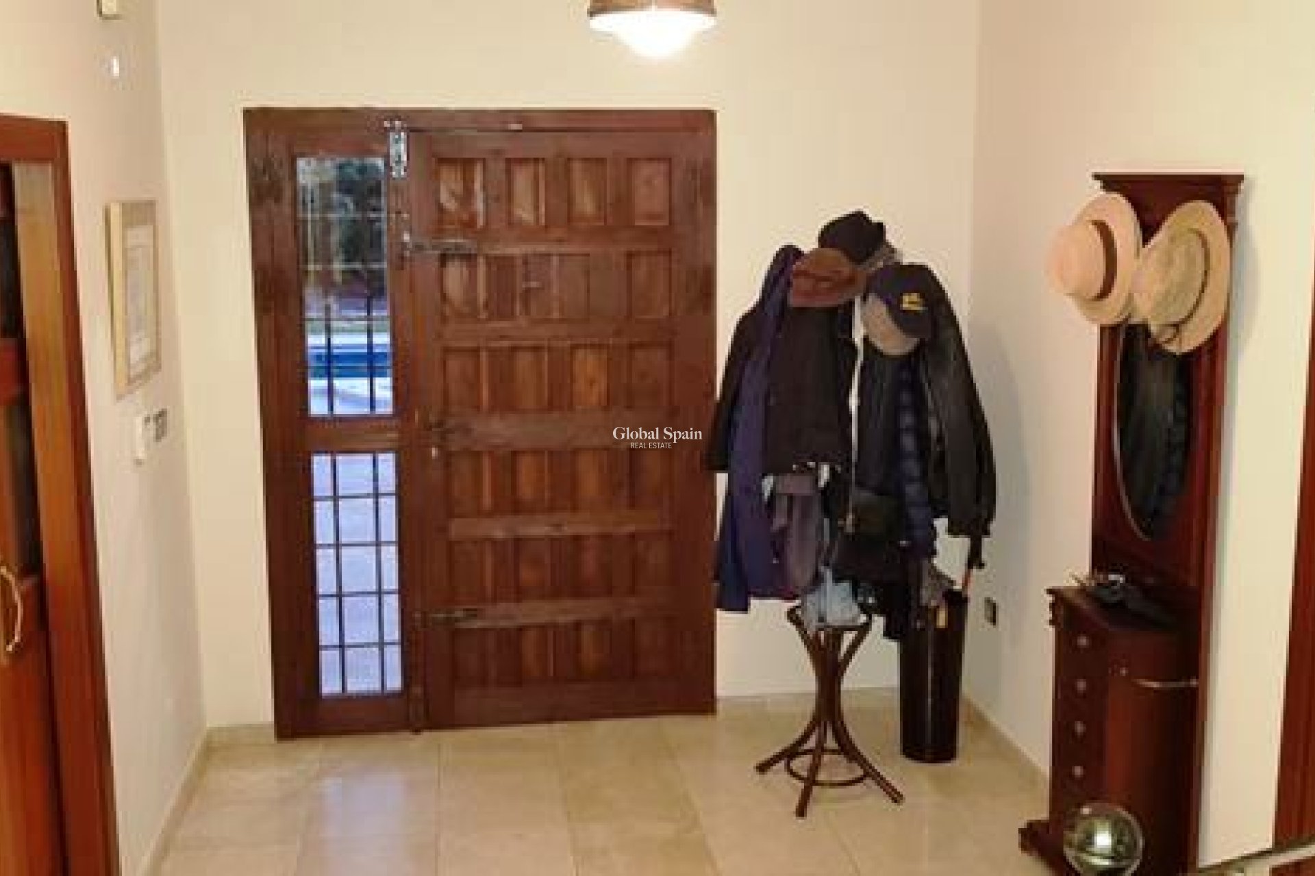 Revente - VILLA -
LA MATANZA - La Matanza