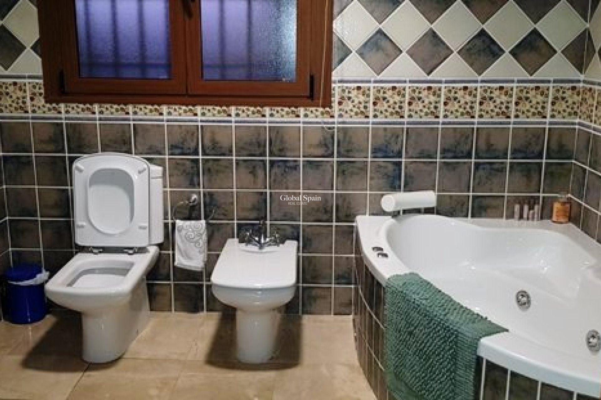 Revente - VILLA -
LA MATANZA - La Matanza