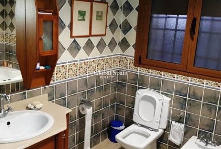 Revente - VILLA -
LA MATANZA - La Matanza