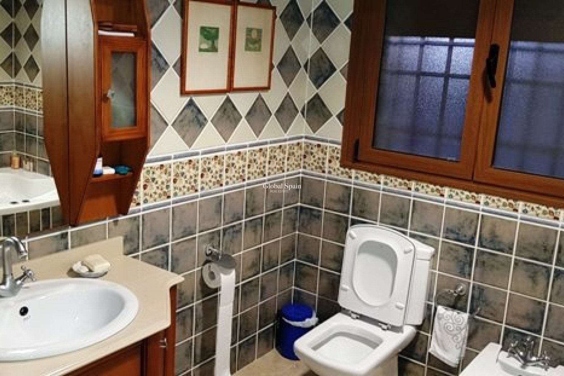 Revente - VILLA -
LA MATANZA - La Matanza