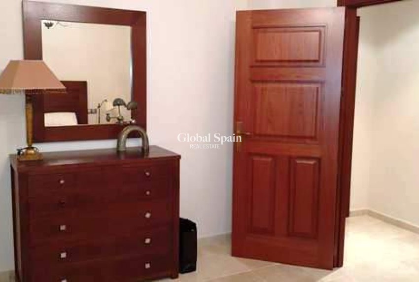 Revente - VILLA -
LA MATANZA - La Matanza