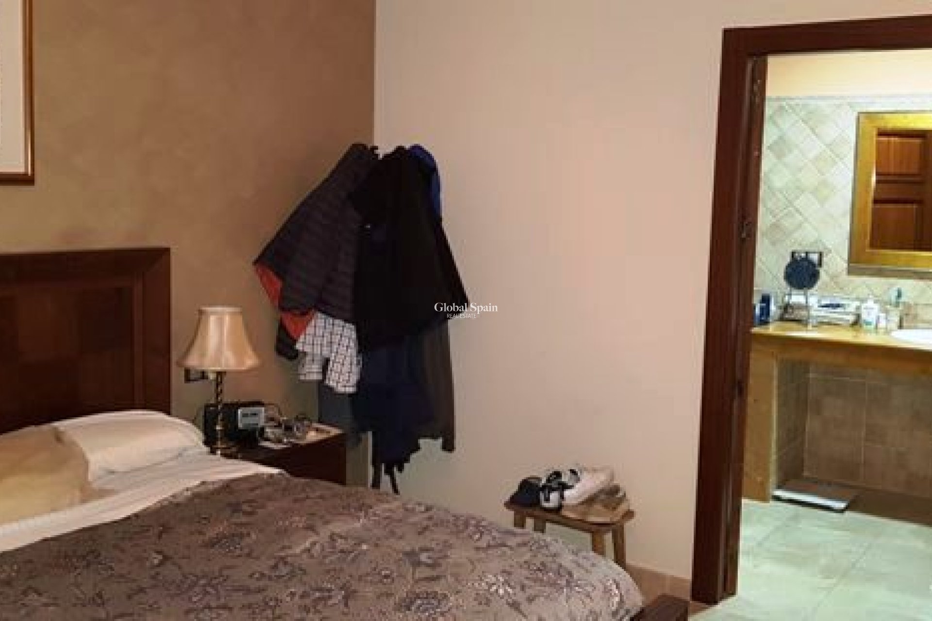 Revente - VILLA -
LA MATANZA - La Matanza