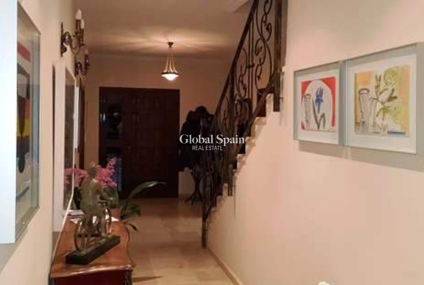 Revente - VILLA -
LA MATANZA - La Matanza