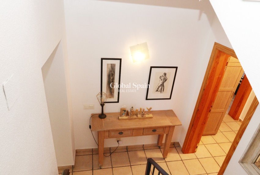 Revente - VILLA -
LA NUCÍA - Costa Blanca