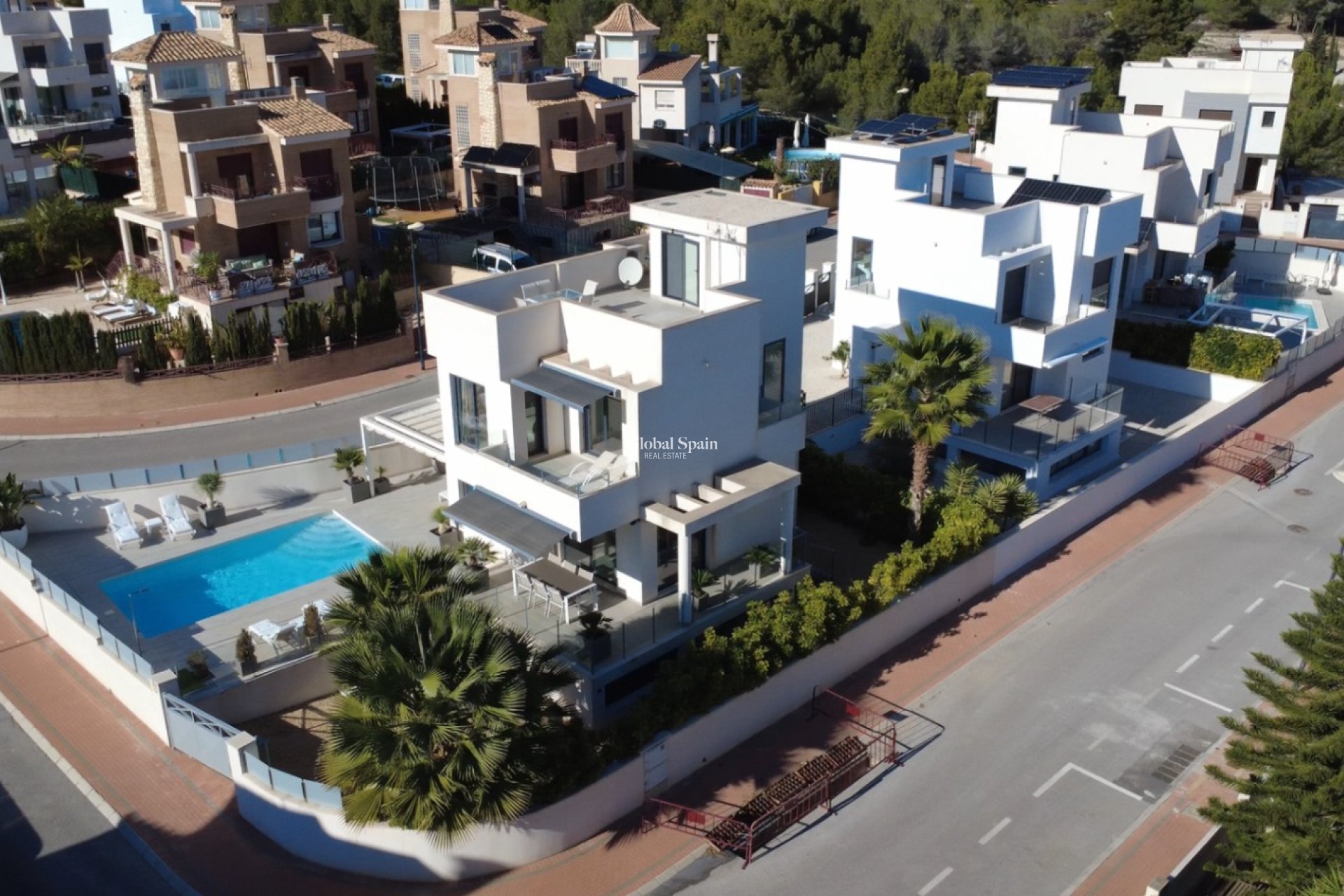 Revente - VILLA -
LA NUCÍA - Costa Blanca