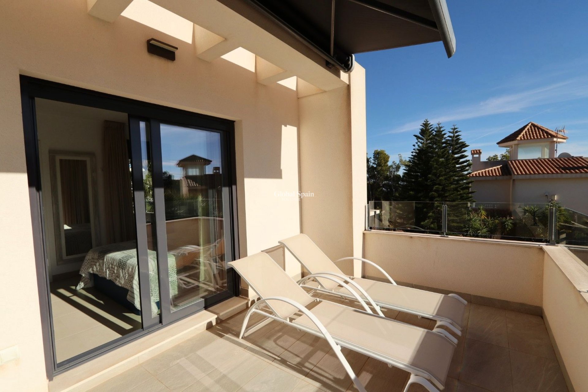 Revente - VILLA -
LA NUCÍA - Costa Blanca