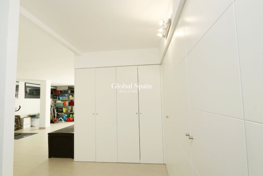 Revente - VILLA -
LA NUCÍA - Costa Blanca